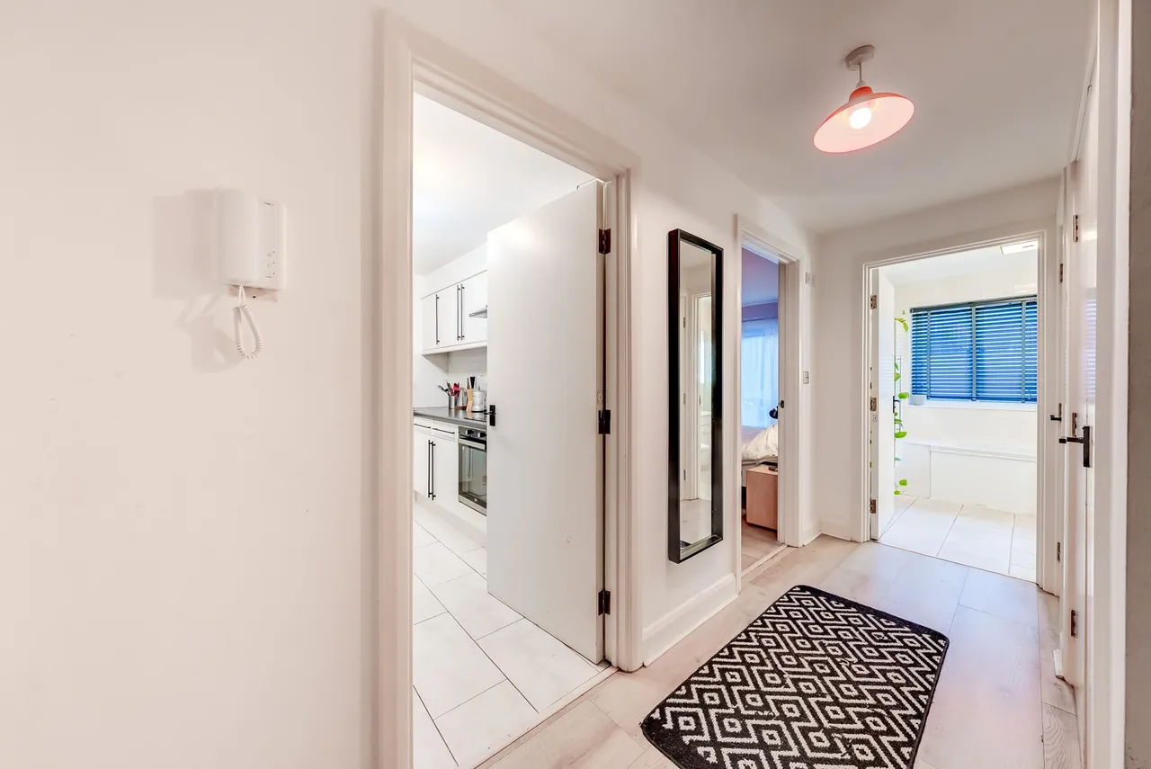 Durward Street, London, E1, photo 17