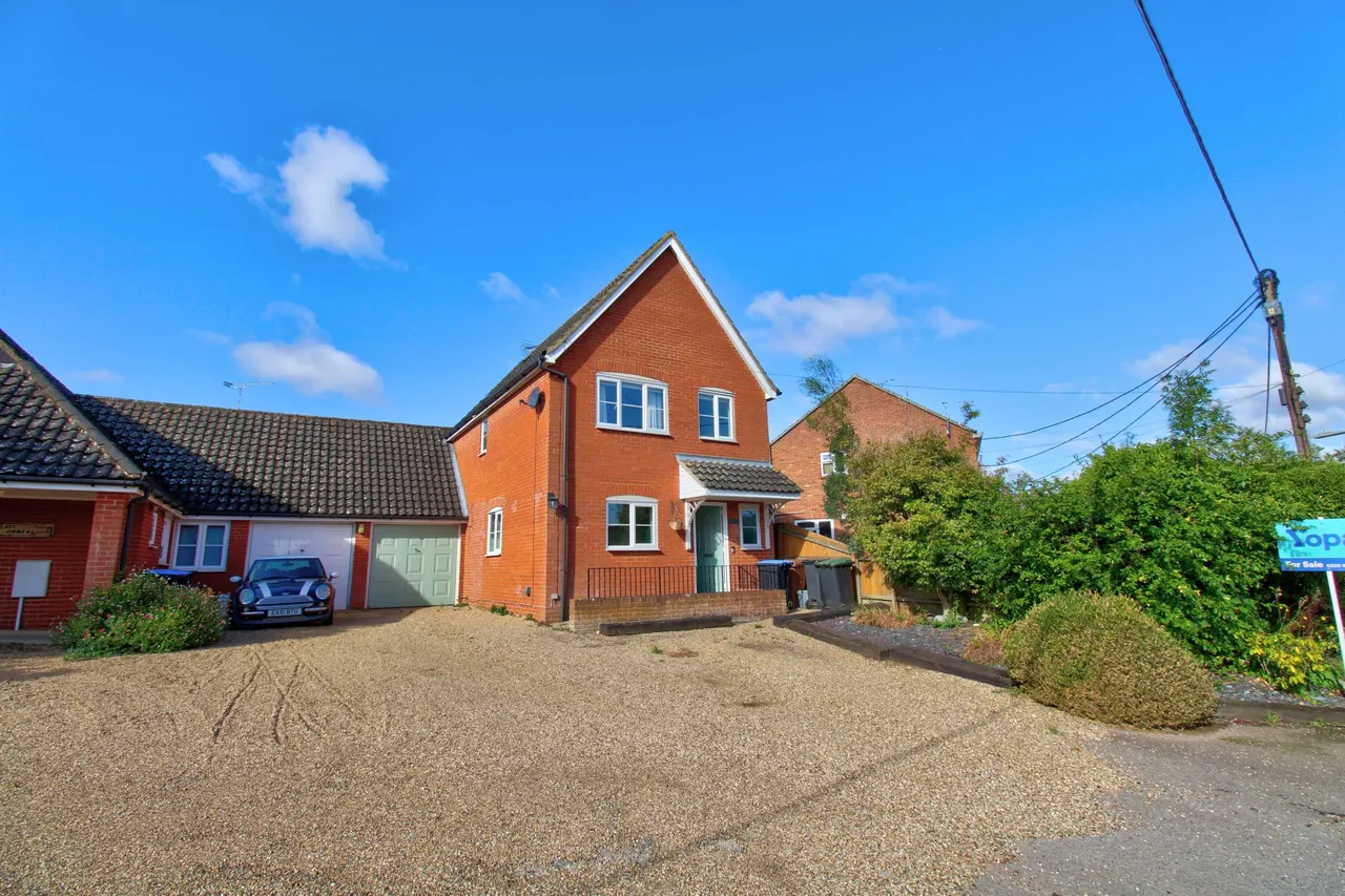 Chapel Road, Mendlesham, IP14, photo 3