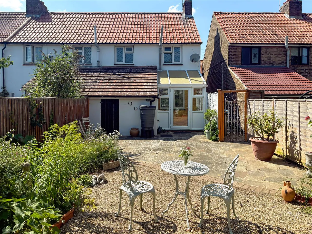 Wallace Road, Rustington, photo 18