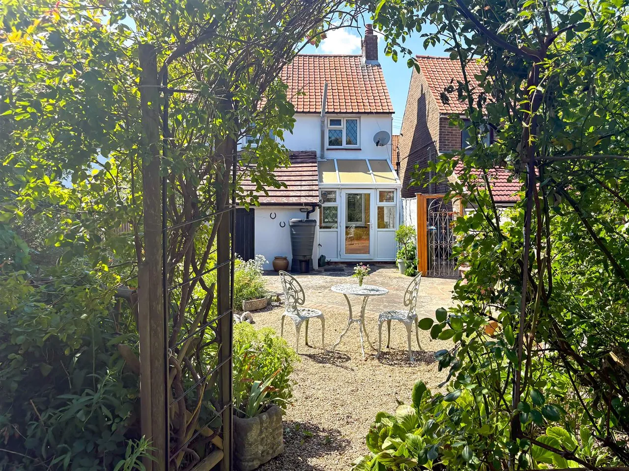 Wallace Road, Rustington, photo 16