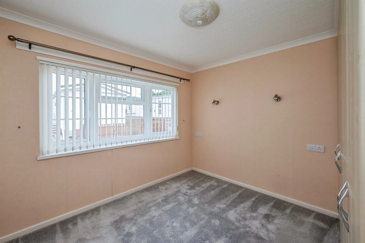 Wayford Road, Smallburgh, NR12, photo 15