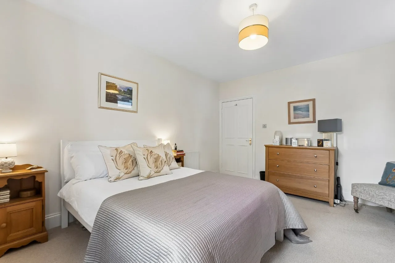 Oxford Gardens, Chiswick, W4, photo 9