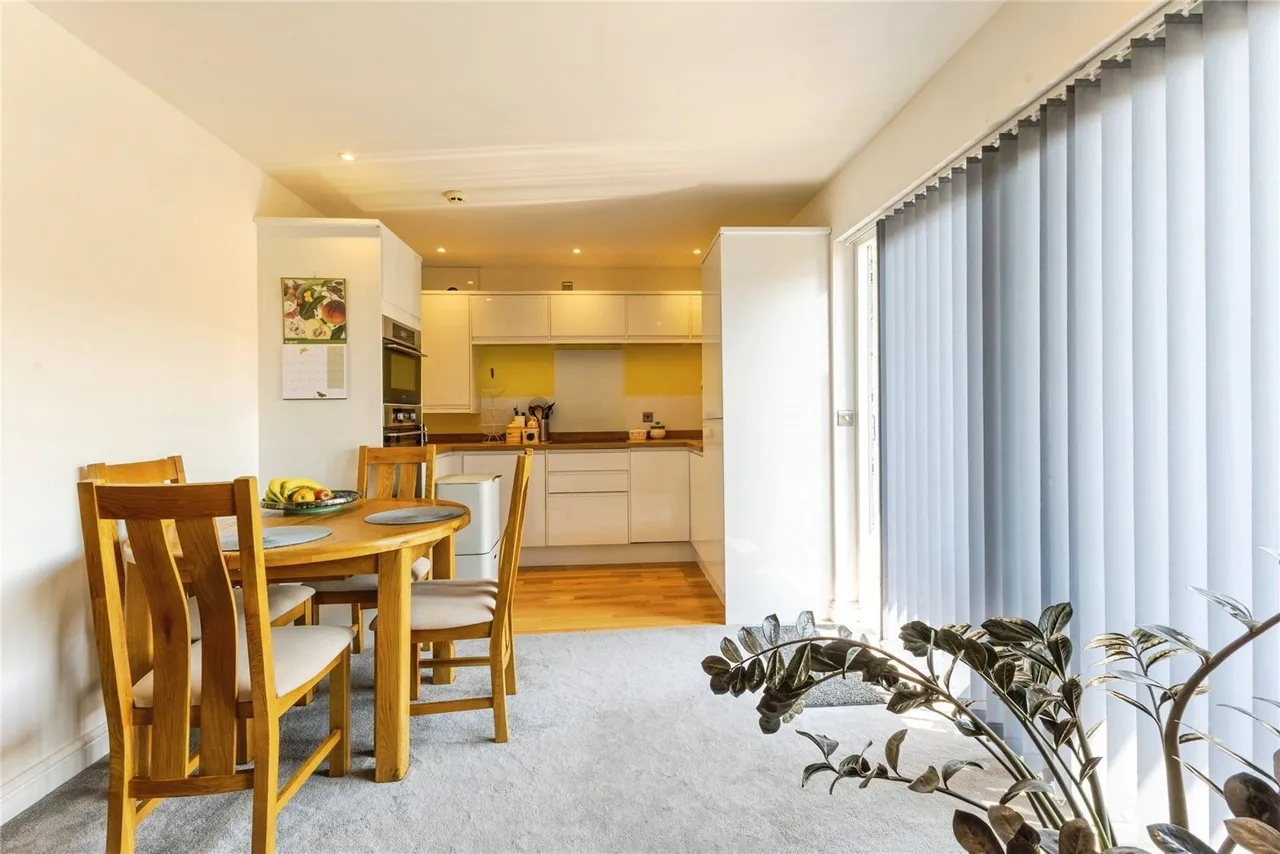 Shore Road, Bonchurch, PO38, photo 3