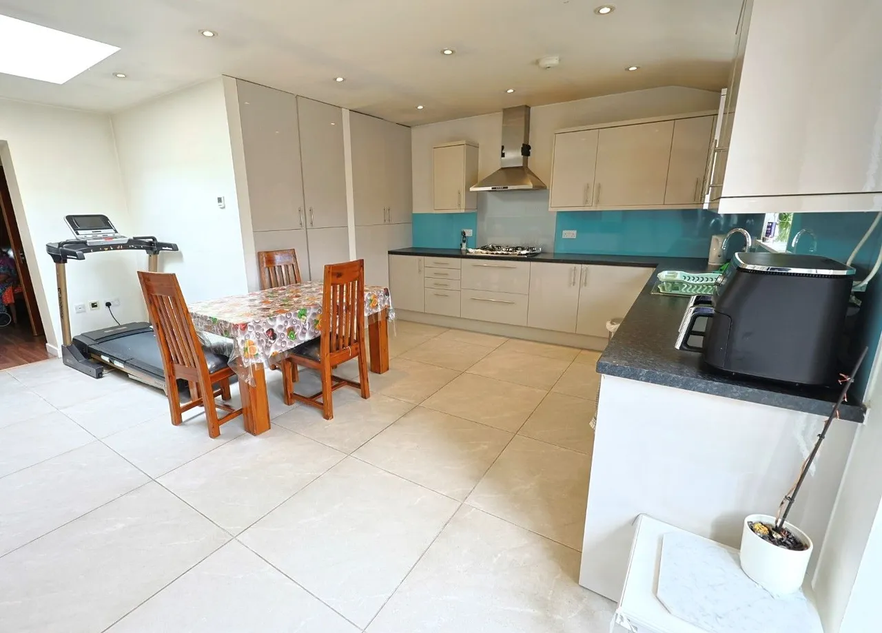 Bransgrove Road, Edgware, HA8, photo 6