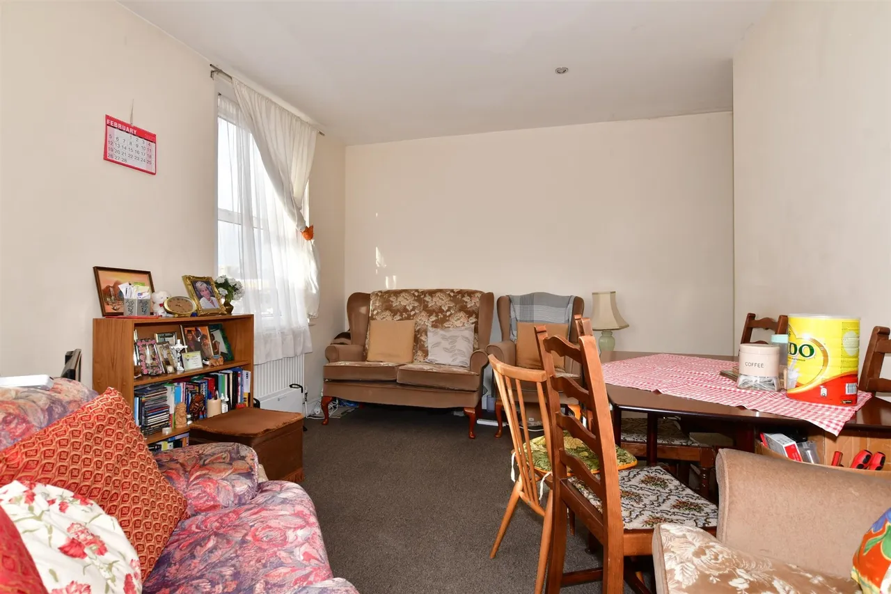 Cornwall Gardens, Cliftonville, CT9, photo 5