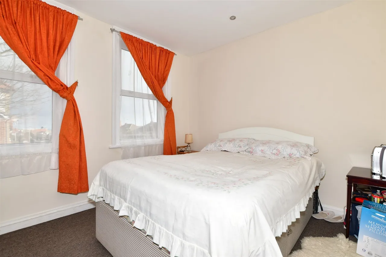 Cornwall Gardens, Cliftonville, CT9, photo 3