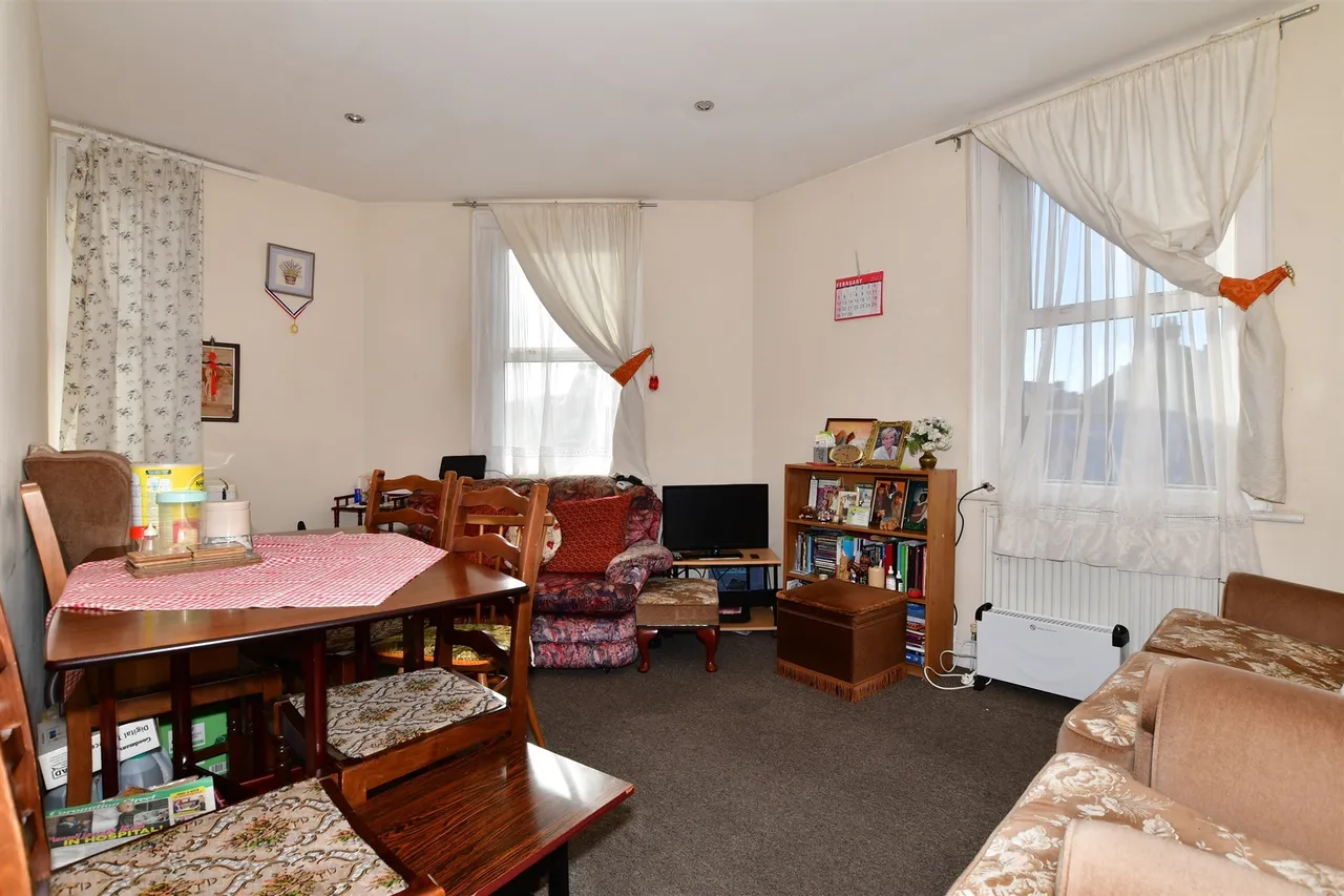 Cornwall Gardens, Cliftonville, CT9, photo 4