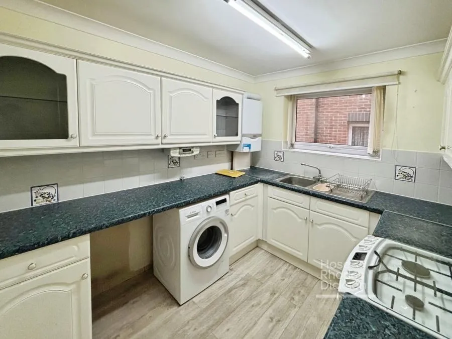 Nelsons Quay, St. Helens, PO33, photo 5