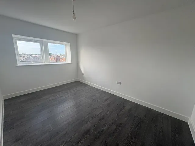 Railway Road, Leigh, WN7, photo 5