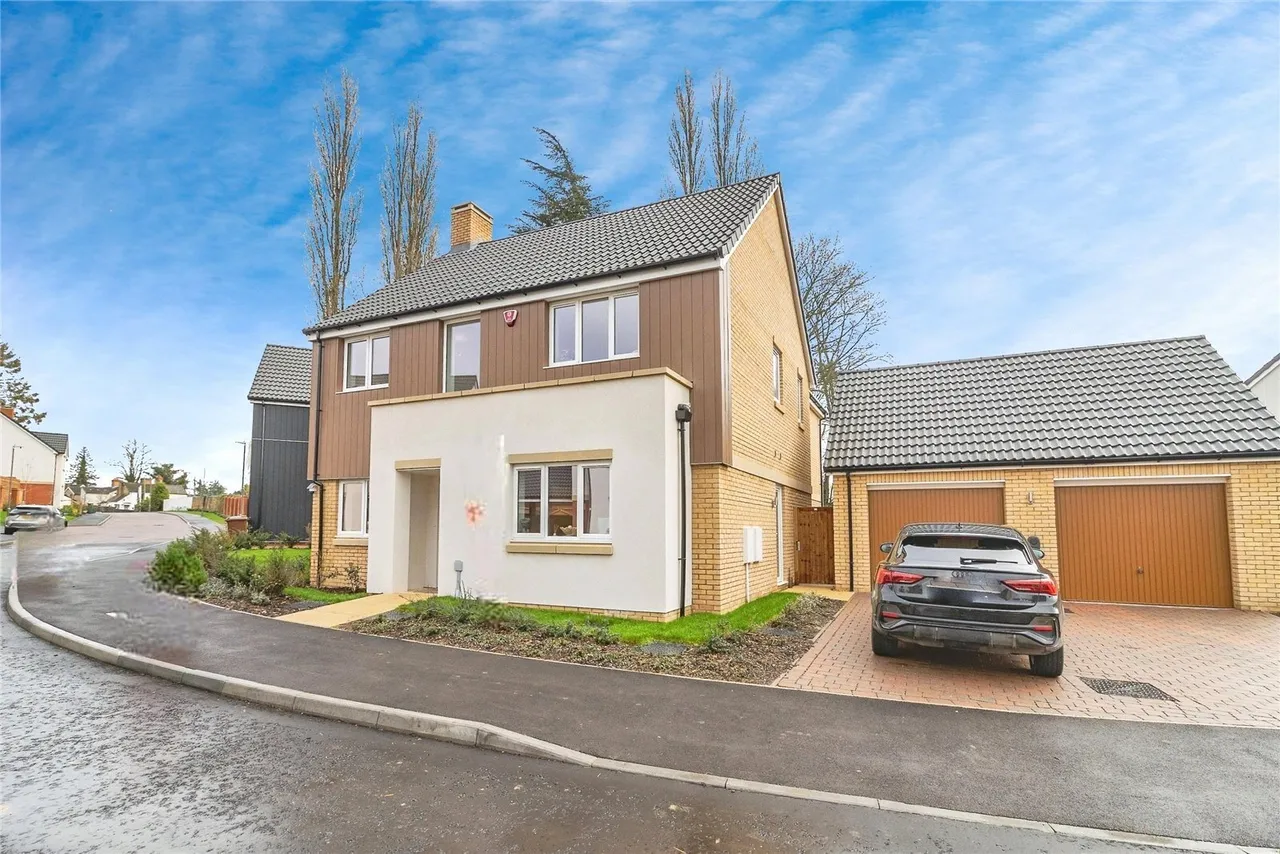 4 bed house for sale — Newton Road, Stoke Hammond, Milton Keynes, Buckinghamshire, MK17