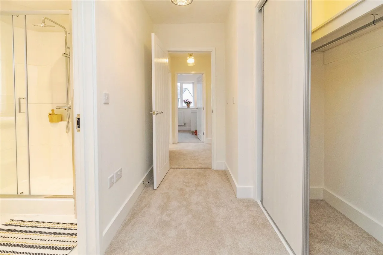 Newton Road, Stoke Hammond, Milton Keynes, Buckinghamshire, MK17, photo 15