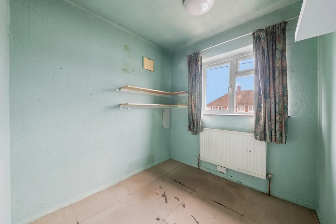 Regent Avenue, Uxbridge, UB10, photo 10
