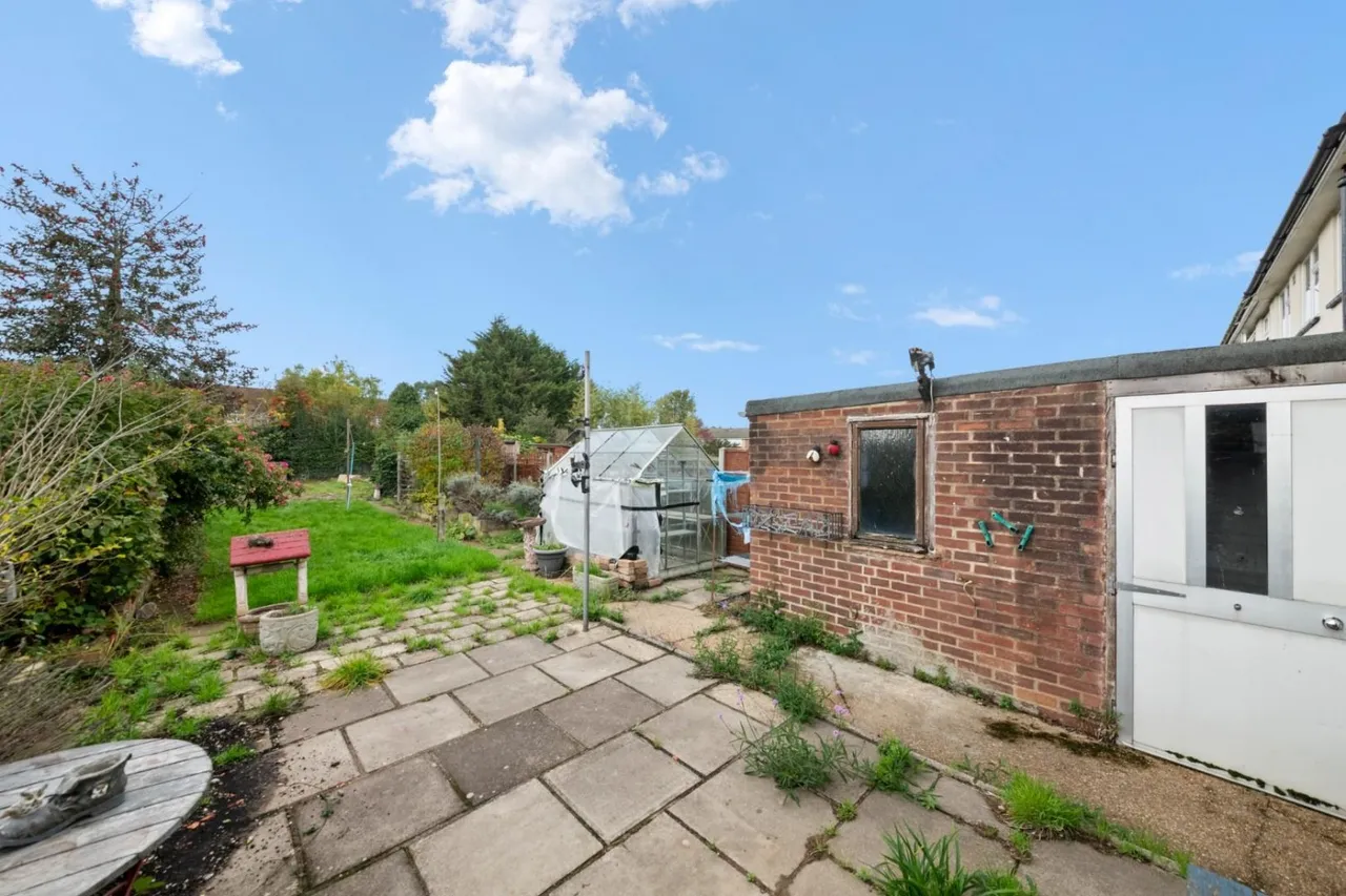 Regent Avenue, Uxbridge, UB10, photo 11