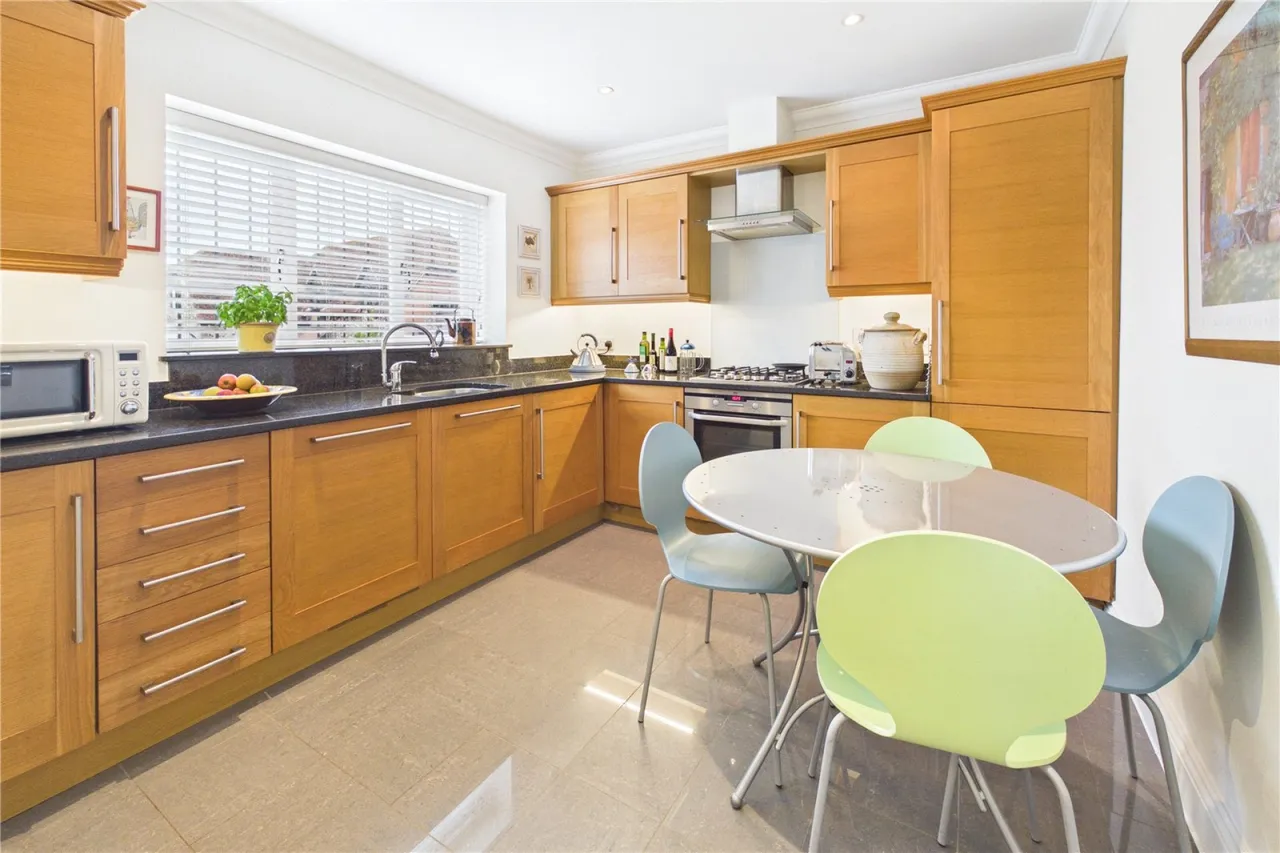 Harts Hill Road, Thatcham, RG18, photo 6