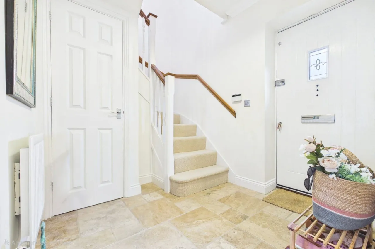 Harts Hill Road, Thatcham, RG18, photo 5