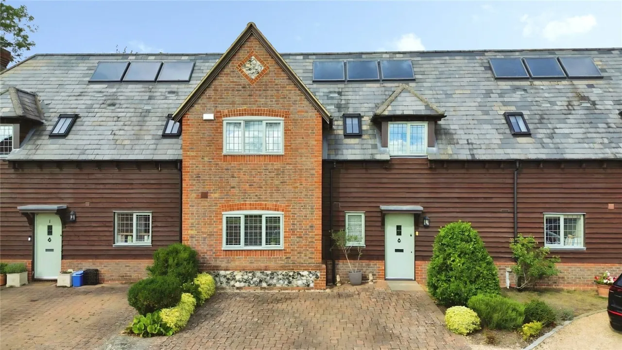Harts Hill Road, Thatcham, RG18, photo 12