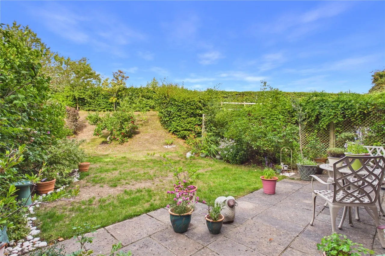 Harts Hill Road, Thatcham, RG18, photo 8