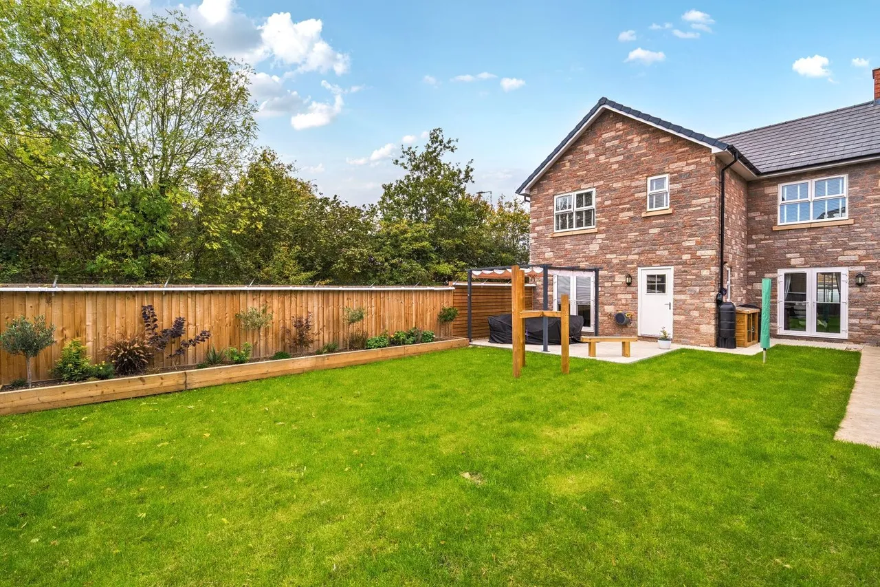 Lacey Avenue, Northam, EX39, photo 19