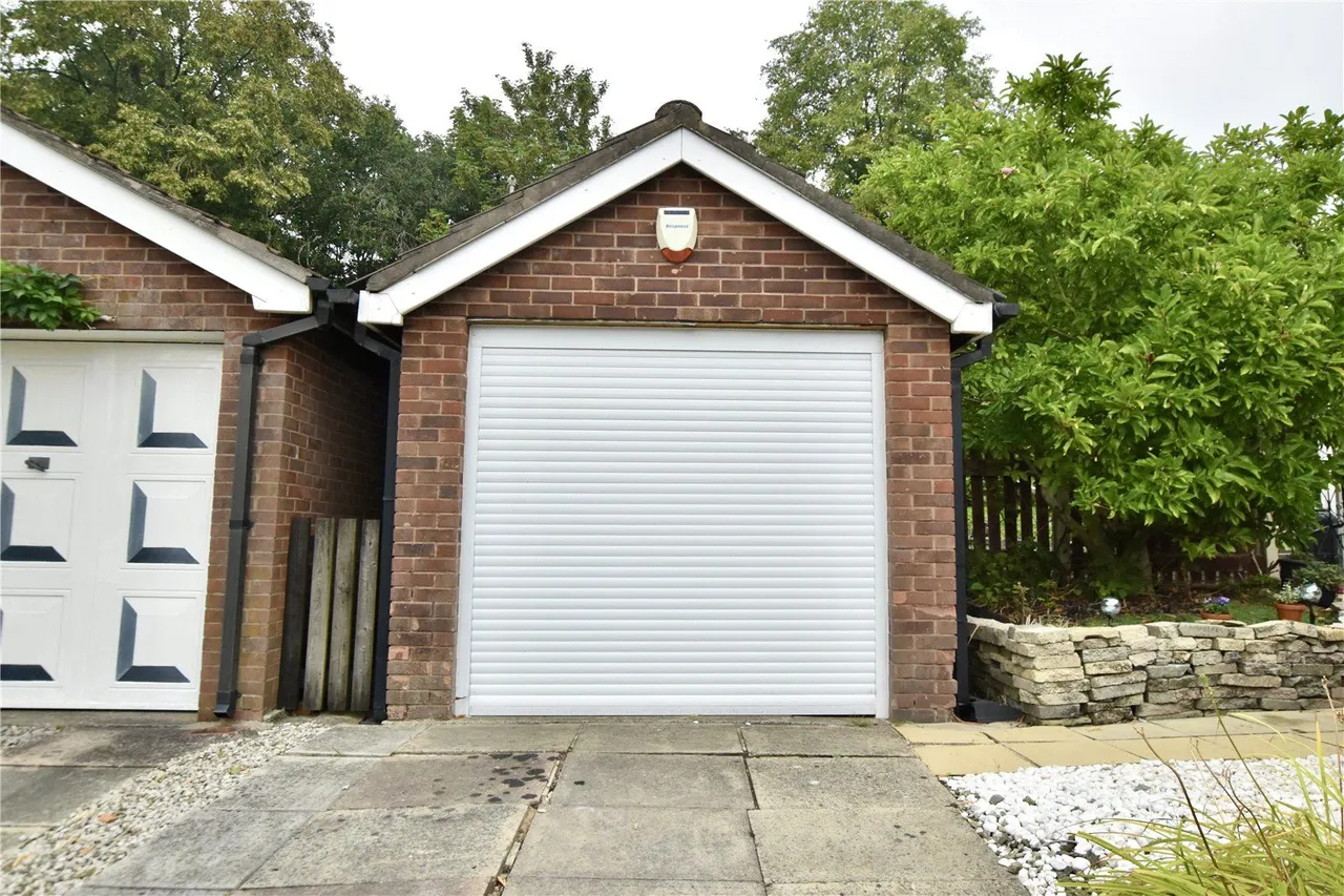 Cherwell Close, Oldham, OL8, photo 18