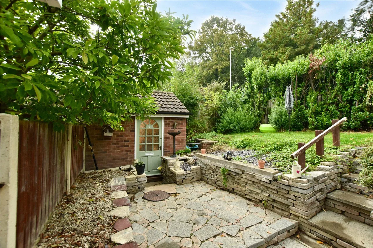Cherwell Close, Oldham, OL8, photo 11