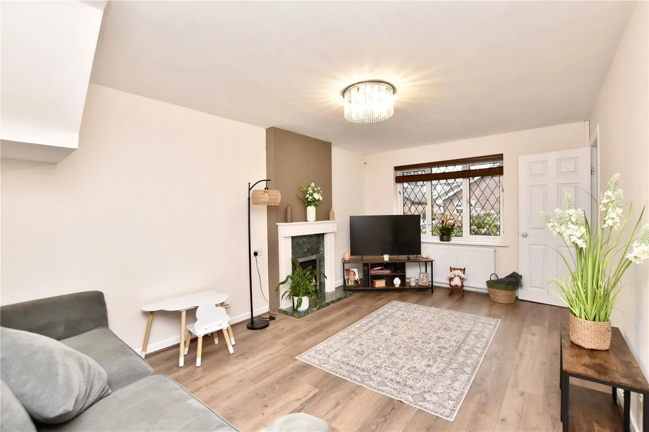 Cherwell Close, Oldham, OL8, photo 5