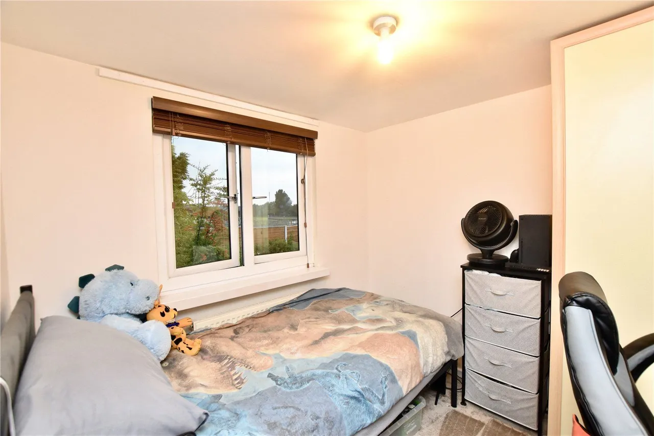 Cherwell Close, Oldham, OL8, photo 17