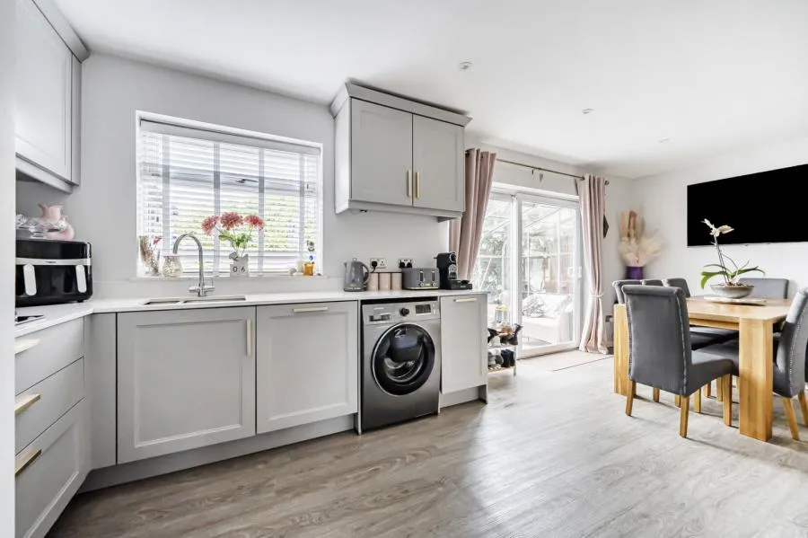 Keepers Farm Close, Windsor, SL4, photo 5