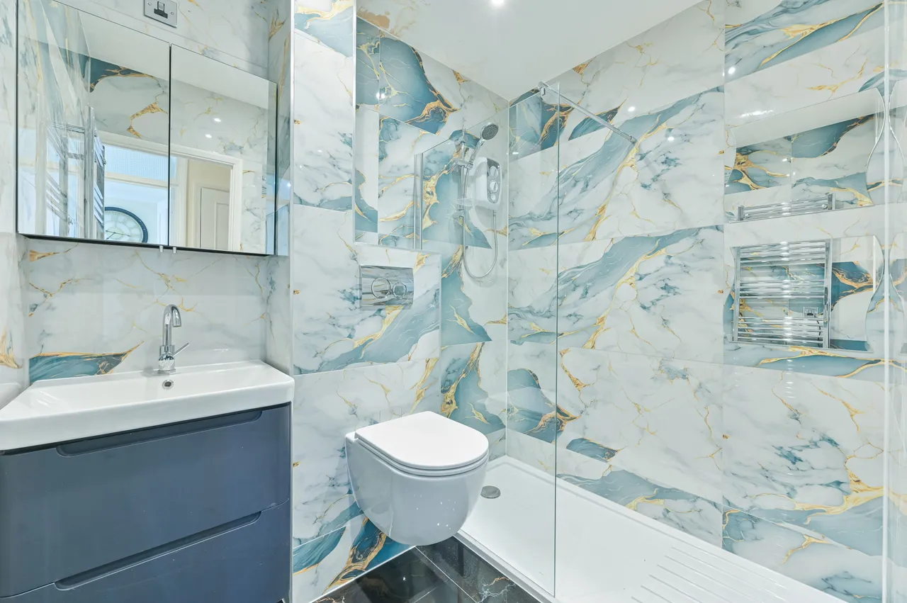 45 Cedar Close, London, photo 10