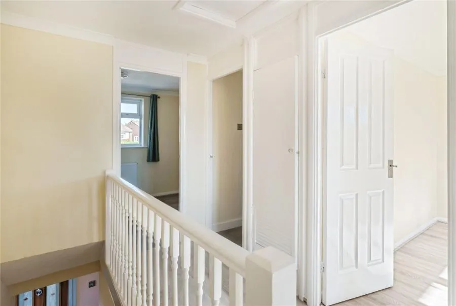 College Road, Southwater, RH13, photo 11