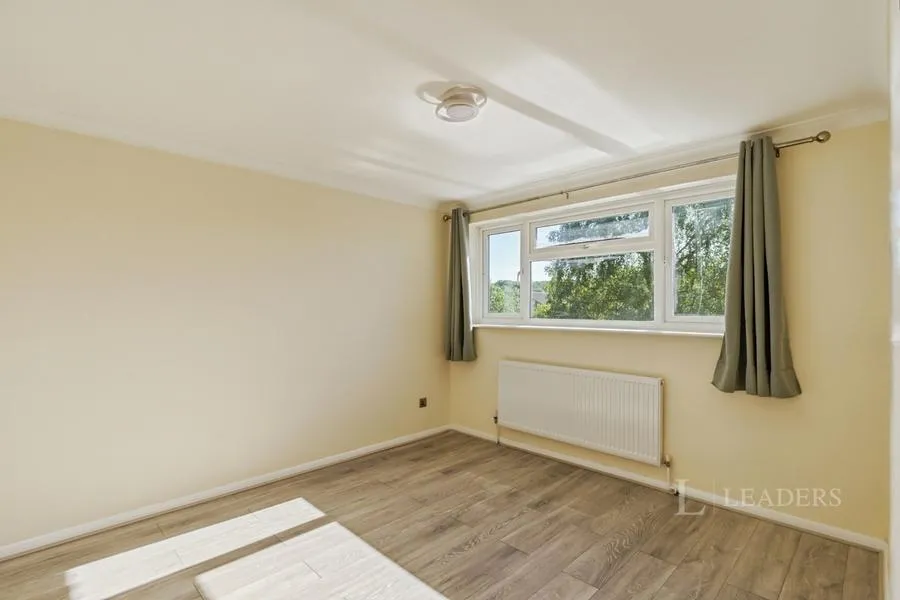 College Road, Southwater, RH13, photo 14