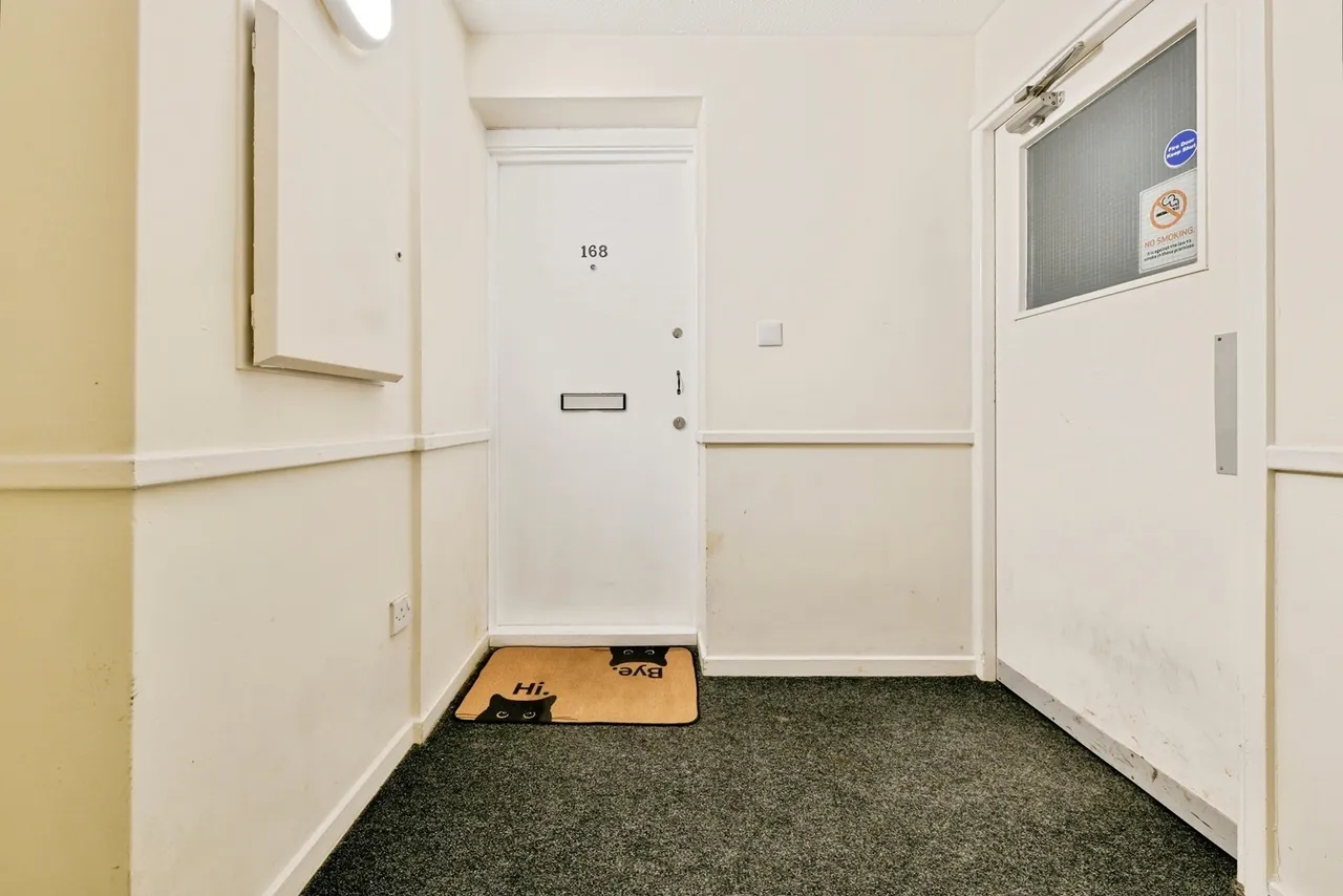 Prestatyn Close, Stevenage, Hertfordshire, SG1, photo 18
