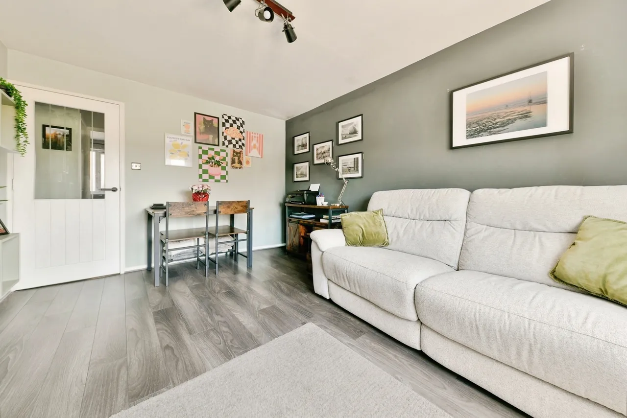 Prestatyn Close, Stevenage, Hertfordshire, SG1, photo 4