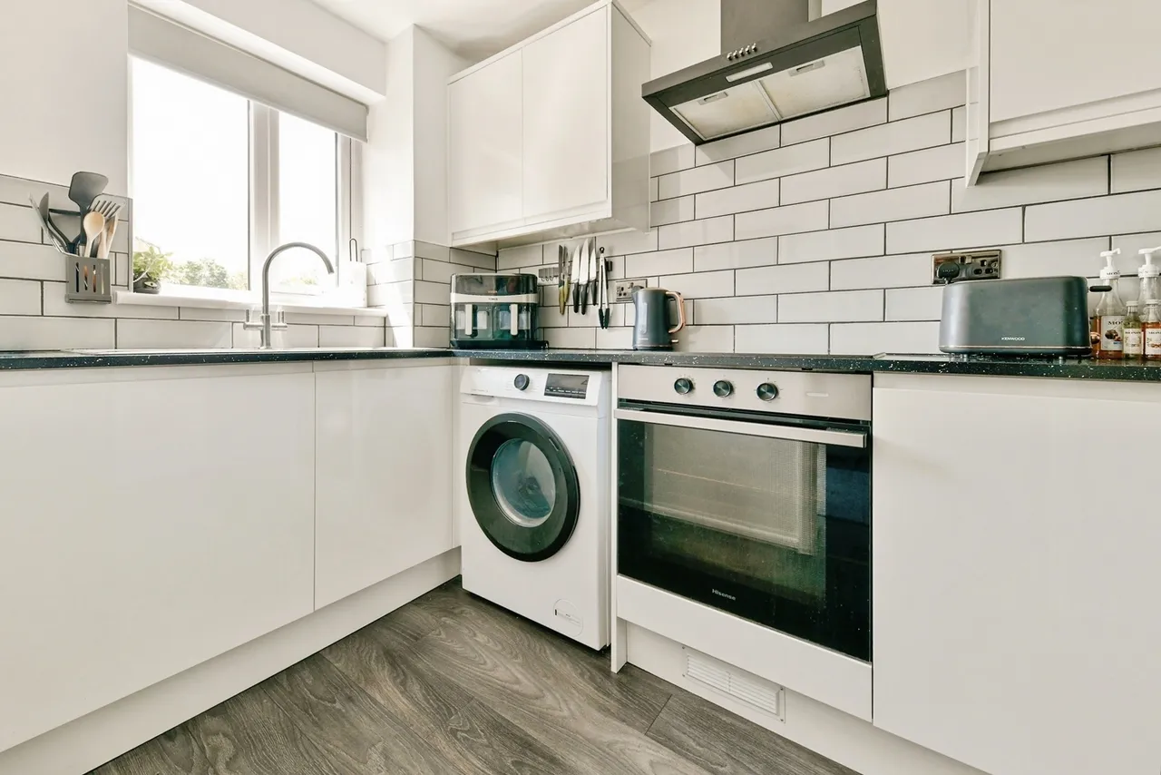Prestatyn Close, Stevenage, Hertfordshire, SG1, photo 6
