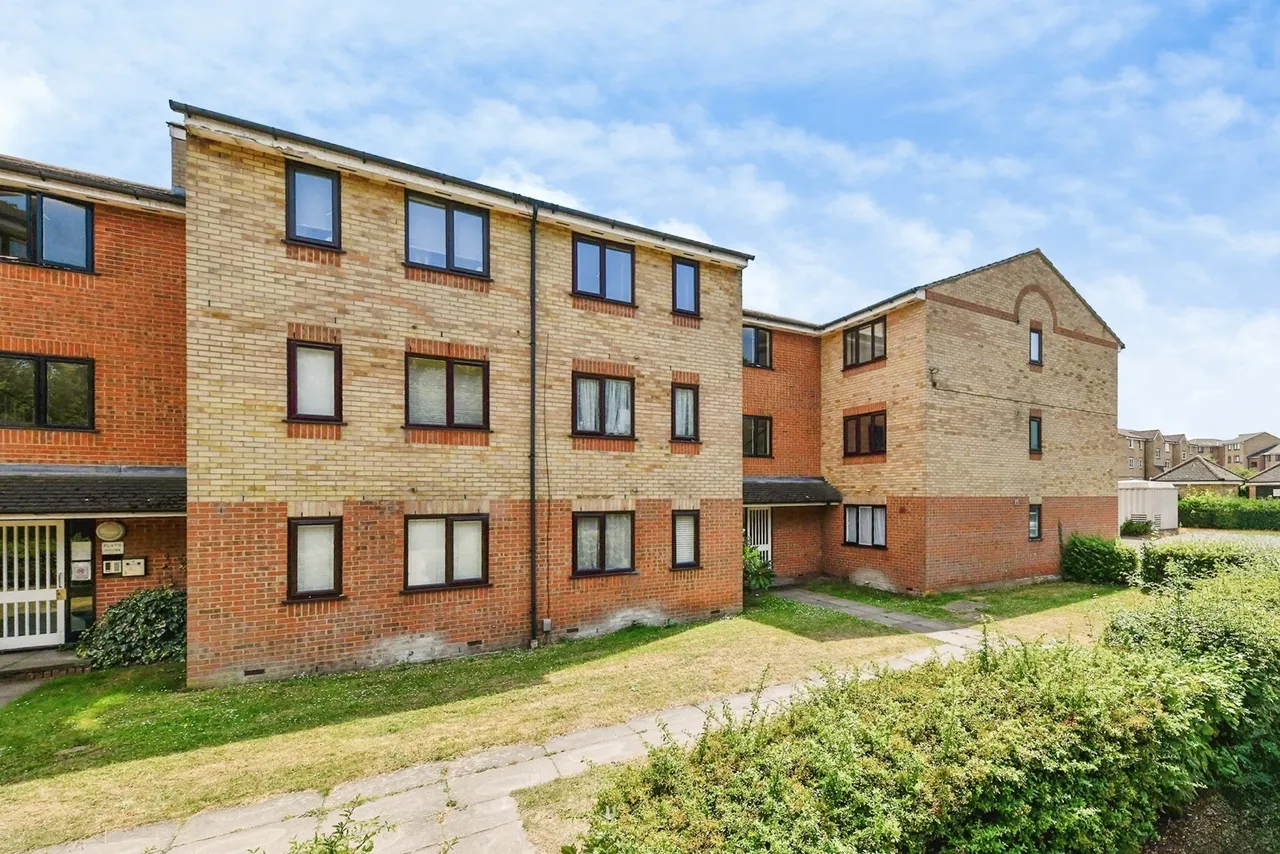 Prestatyn Close, Stevenage, Hertfordshire, SG1, photo 19