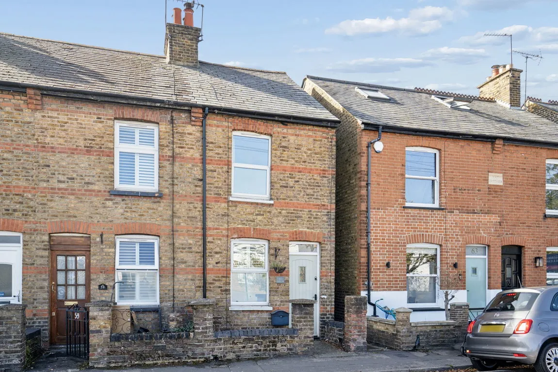 2 bed house for sale, Church Lane, Mill End, WD3