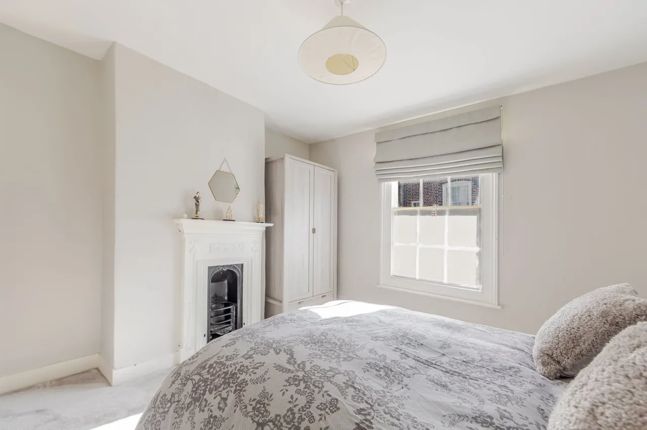 North Street, Deal, CT14, photo 8