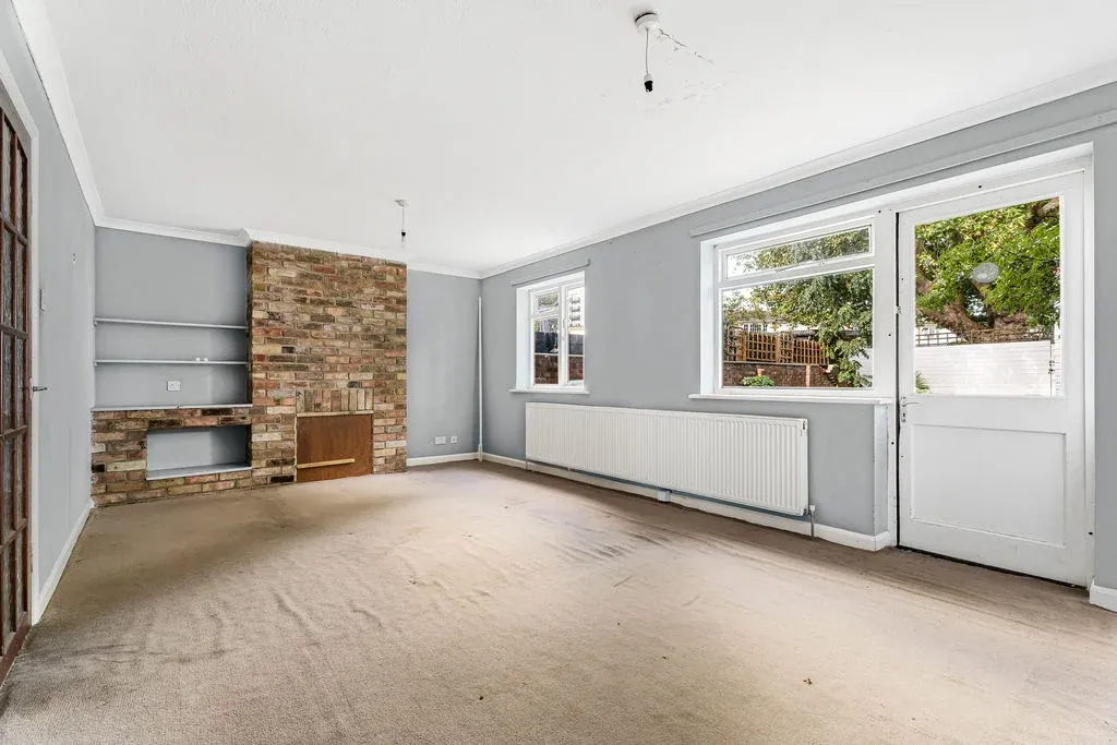 Regent Street, Bletchley, MK2, photo 2