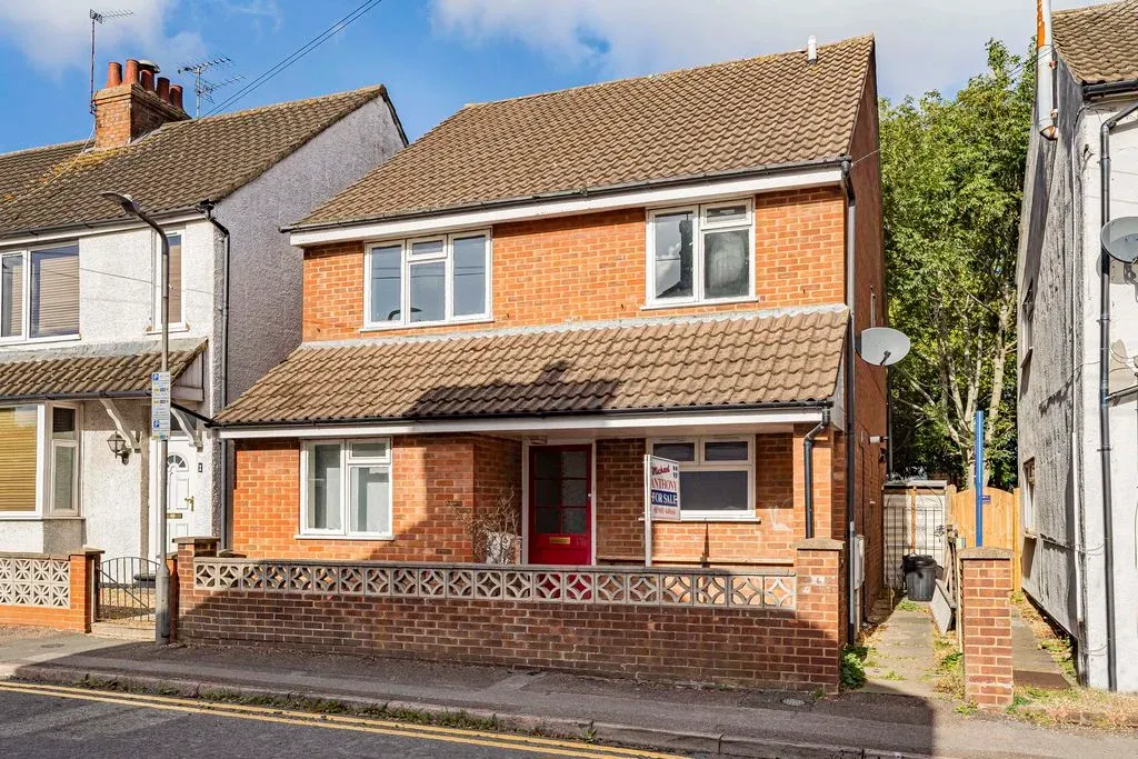 Regent Street, Bletchley, MK2, photo 18