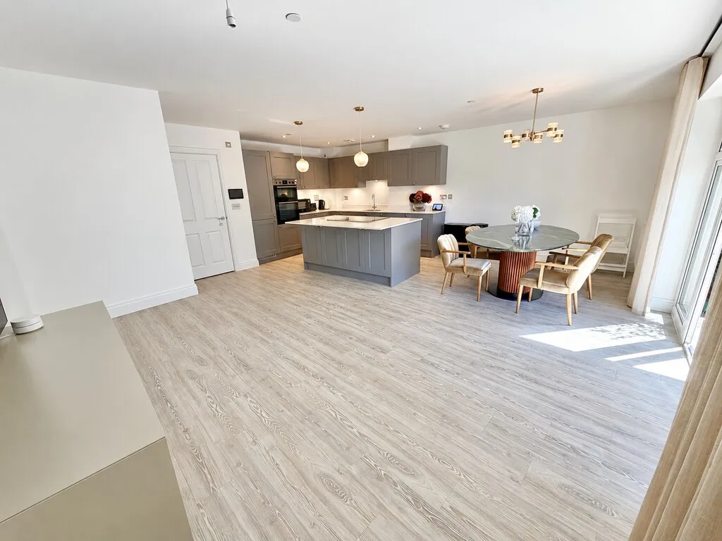 Mytchett, Camberley, photo 38