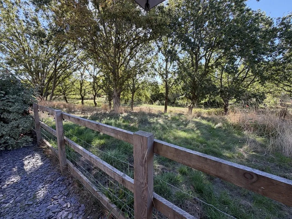 Mytchett, Camberley, photo 26