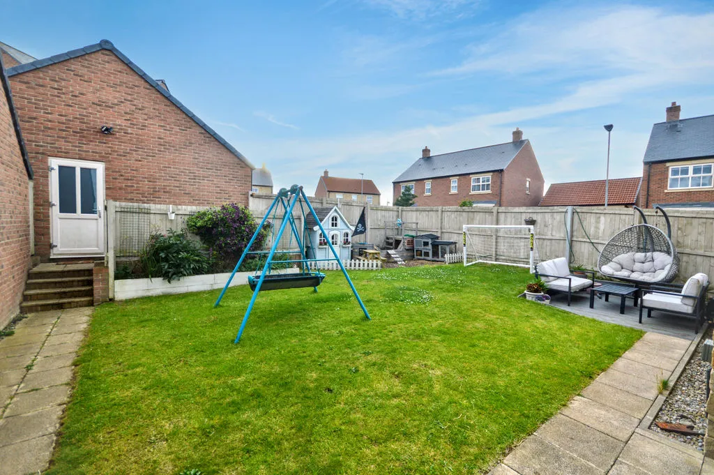 Morpeth NE65 0FA, NE65, photo 20
