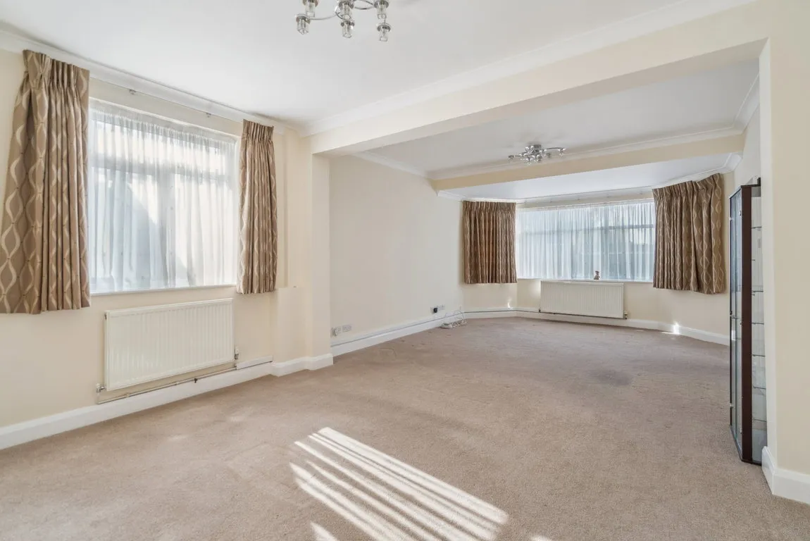 Rickmansworth Road, Pinner, HA5, photo 3