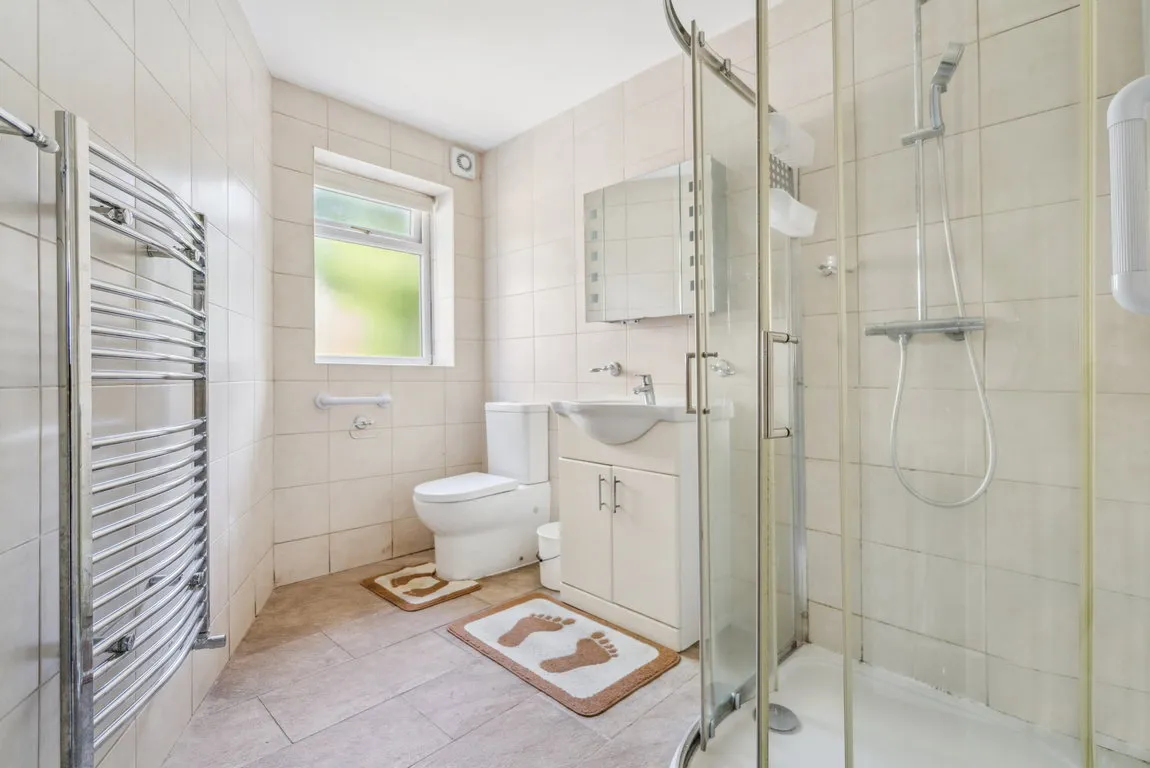 Rickmansworth Road, Pinner, HA5, photo 6