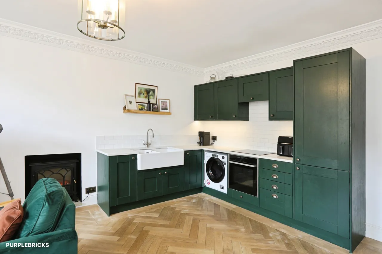 1 bed flat for sale, Southlands Lane, Oxted, RH8