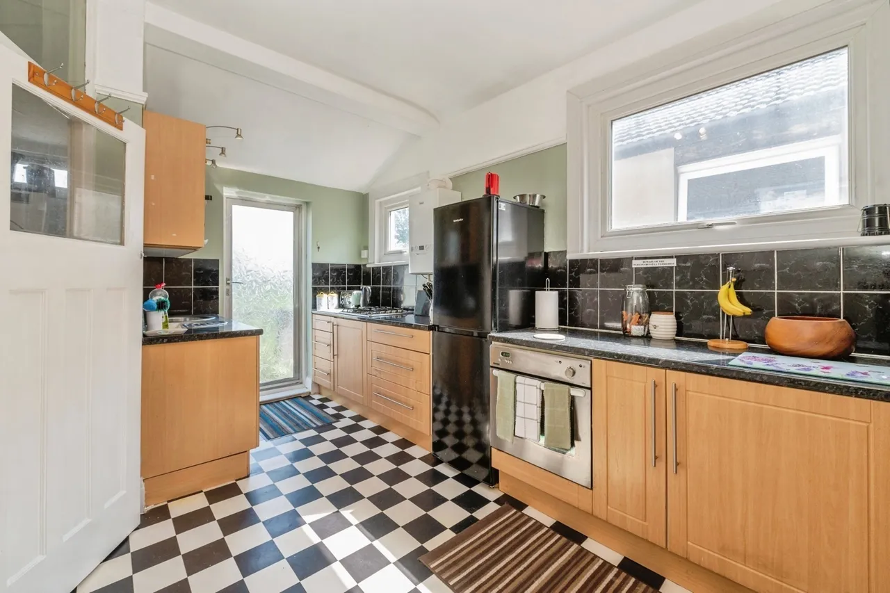 Westborough Road, WESTCLIFF-ON-SEA, Essex, SS0, photo 4