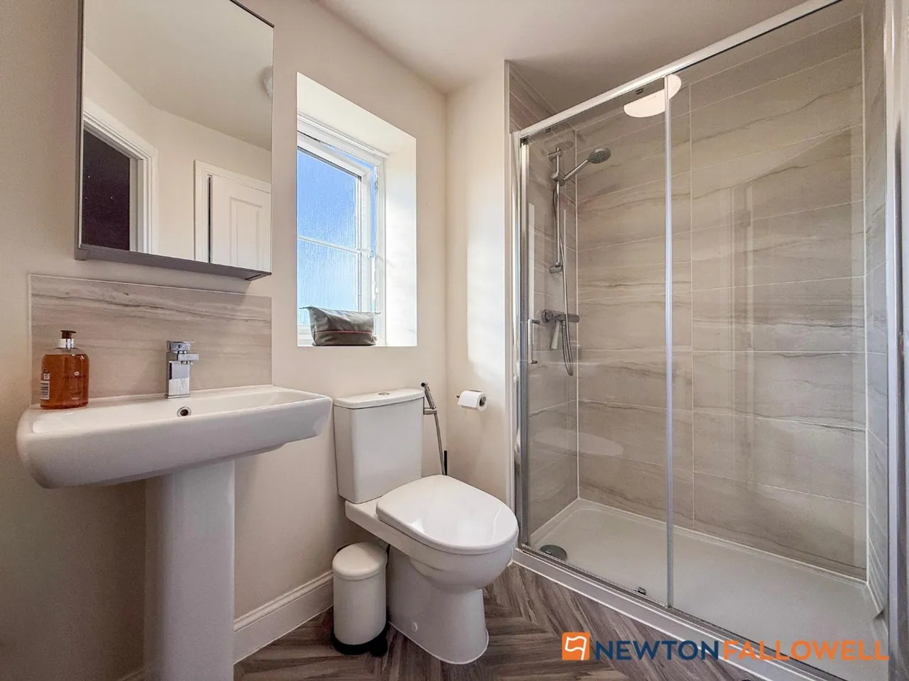 Digby Avenue, Fernwood, NG24, photo 14