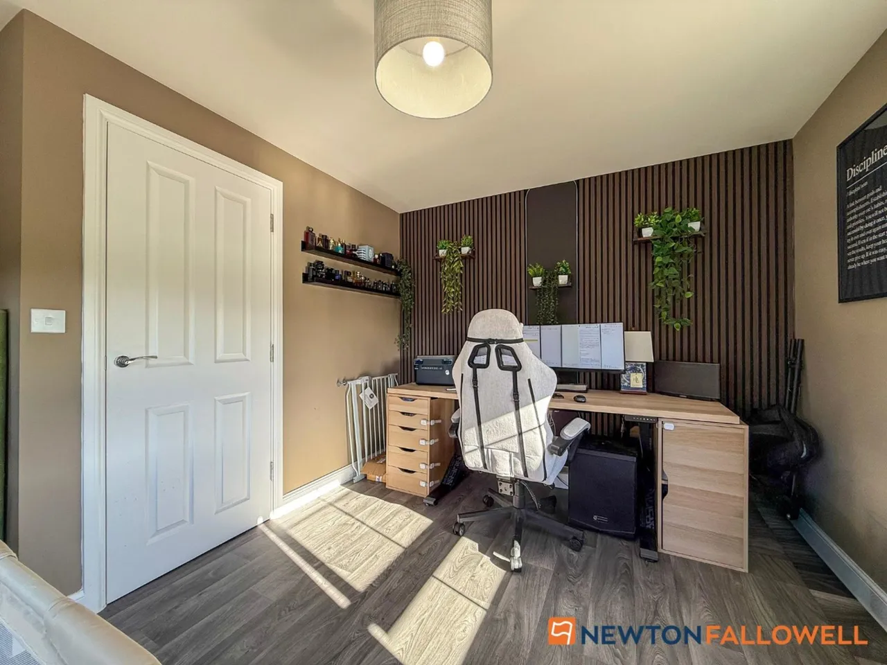 Digby Avenue, Fernwood, NG24, photo 15