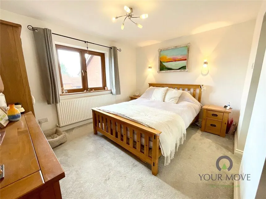 Kingfisher Court, Alvechurch, Worcestershire, B48, photo 8
