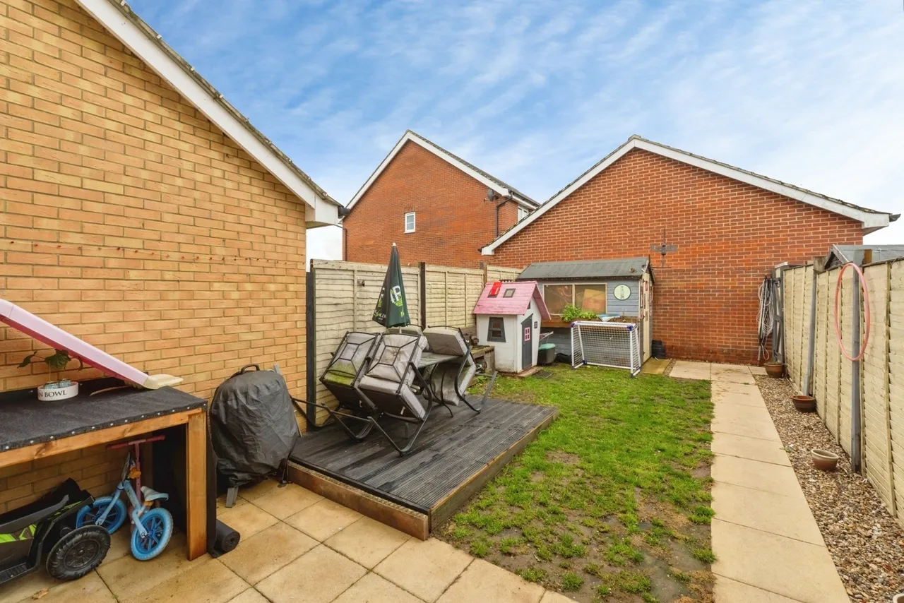 Peregrine Grove, Wymondham, NR18, photo 17