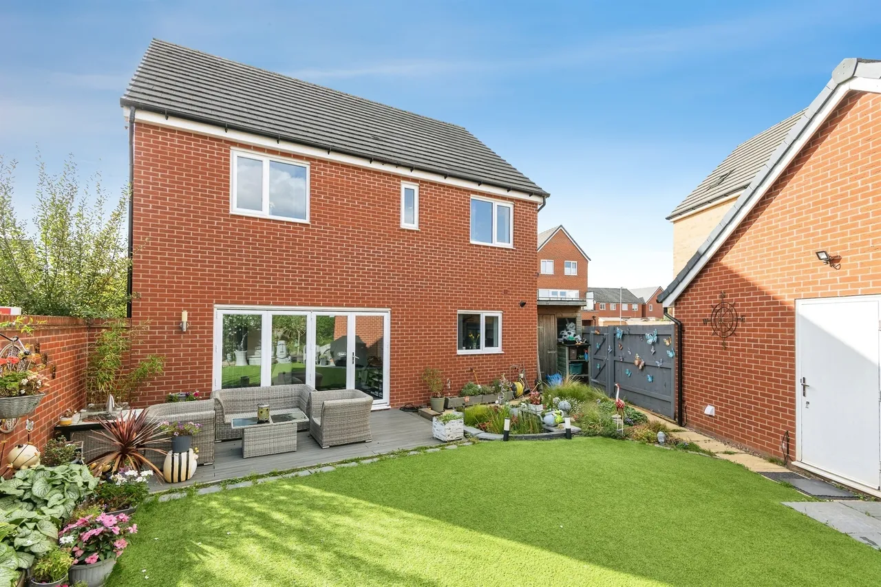 Apple Tree Close, Norton Fitzwarren, TA2, photo 22